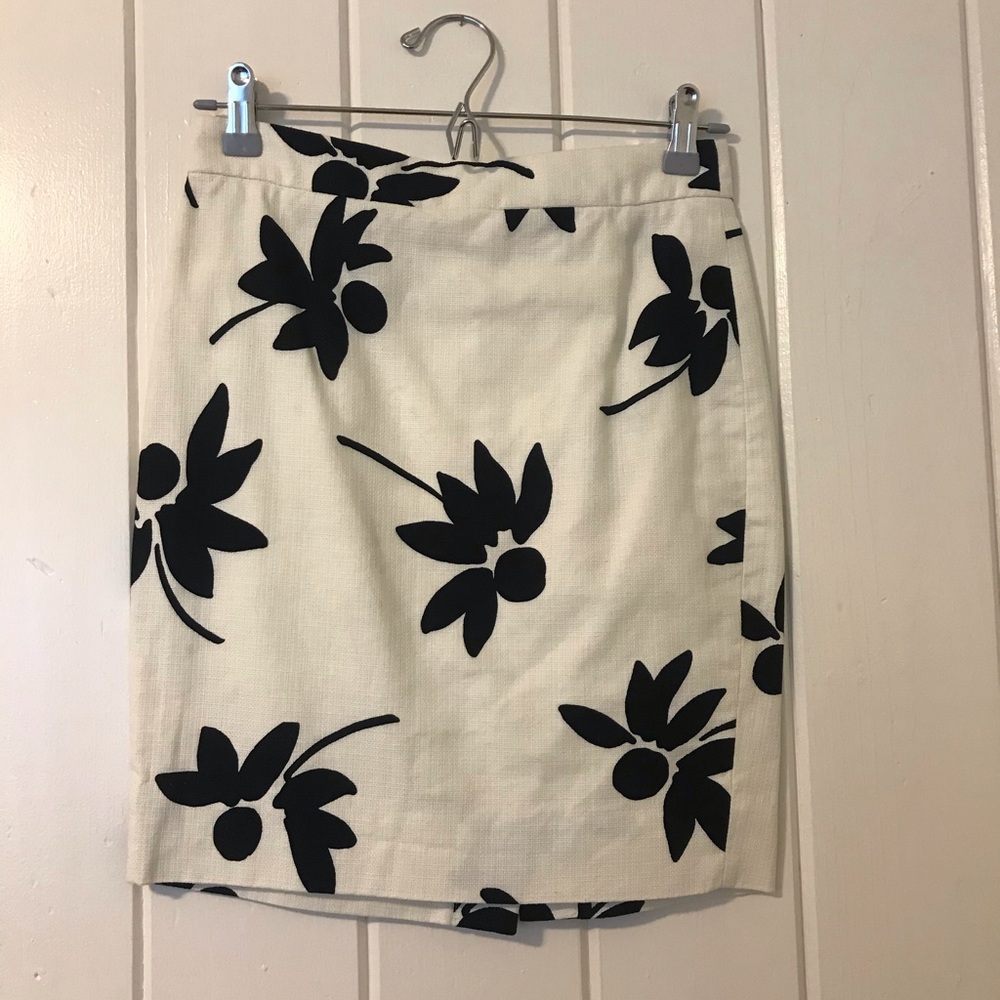 J.Crew EUC the pencil skirt 00P